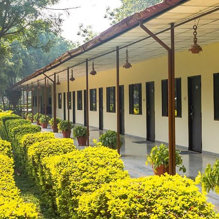 Narmada Hills Resort Omkareshwar Екстер'єр фото