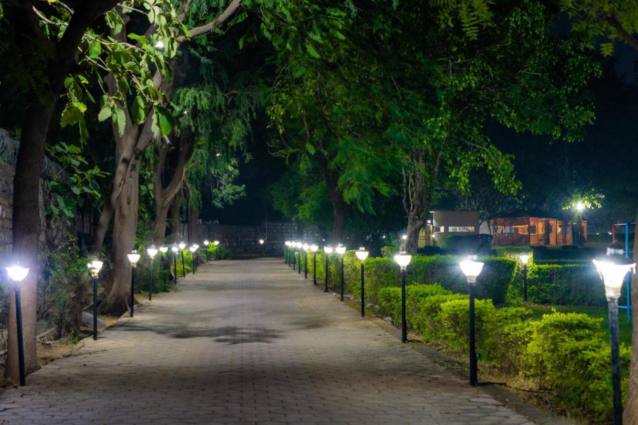 Narmada Hills Resort Omkareshwar Екстер'єр фото