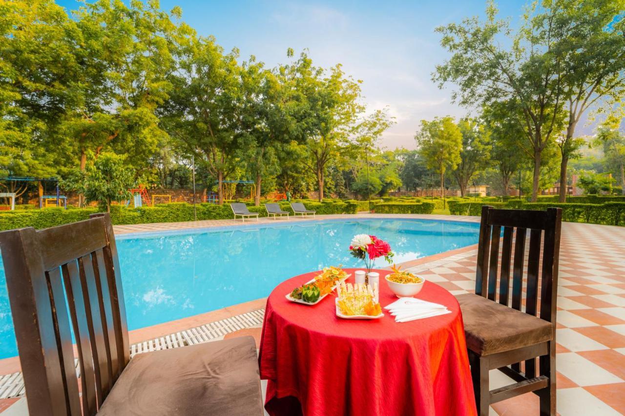 Narmada Hills Resort Omkareshwar Екстер'єр фото