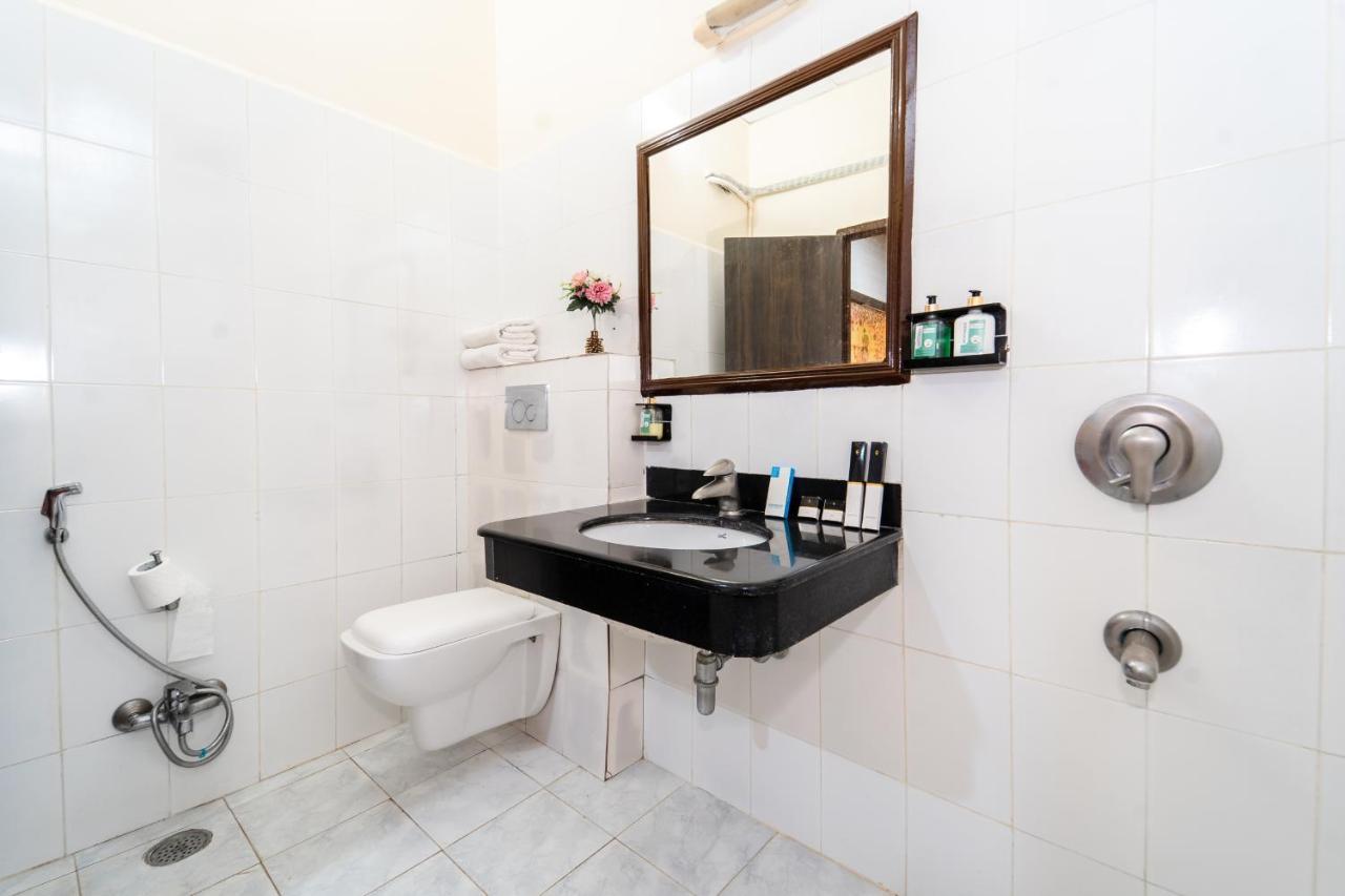 Narmada Hills Resort Omkareshwar Екстер'єр фото