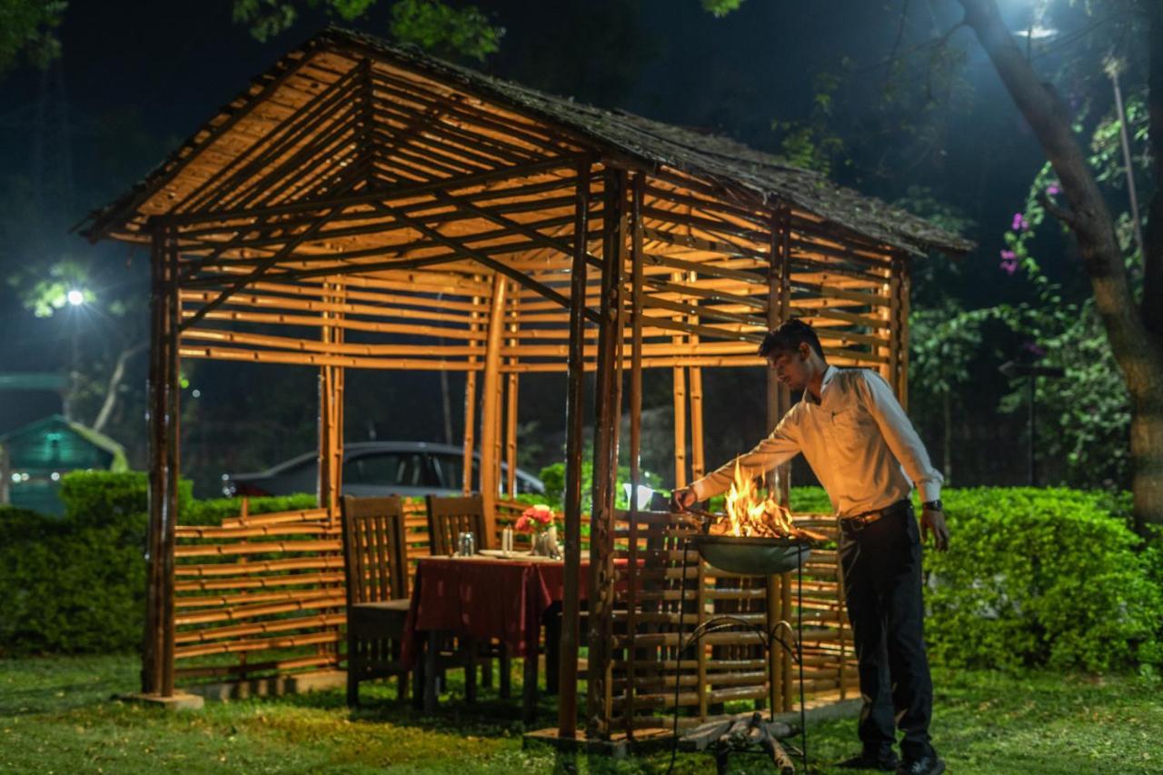 Narmada Hills Resort Omkareshwar Екстер'єр фото